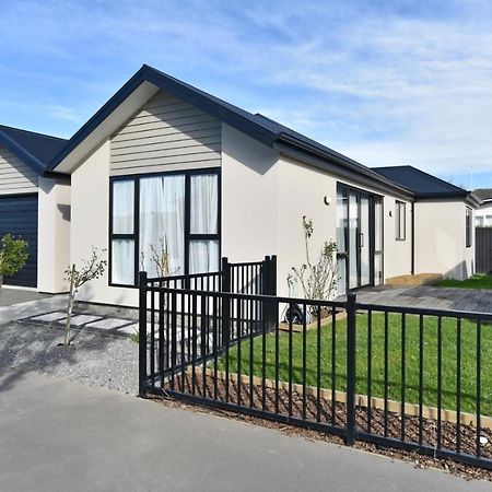 Thomas Townhouse - Christchurch Holiday Homes Экстерьер фото